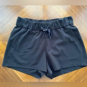 Lululemon Stroll at Sundown Short 3" Black